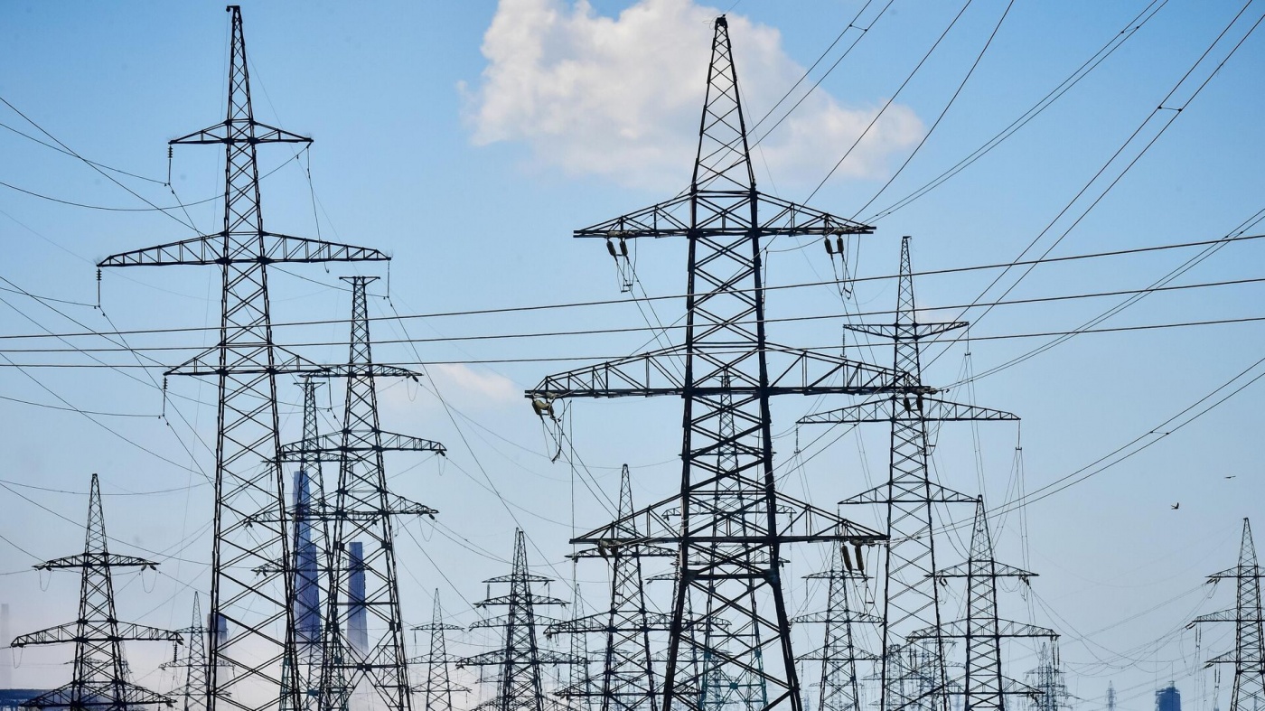 Дефіцит електроенергії: в "Укренерго" розповіли про стан енергосистеми