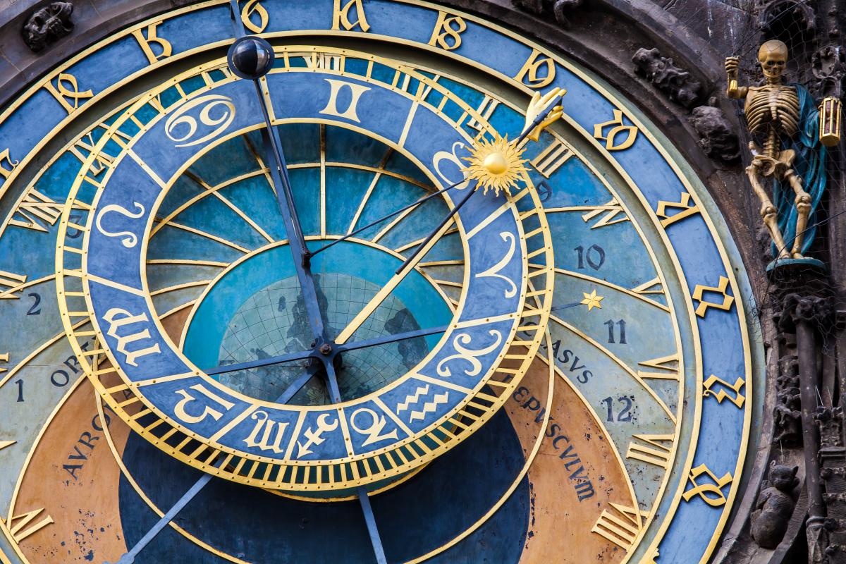 Астрологи назвали два знака зодиака, перед которыми вот-вот откроются новые возможности