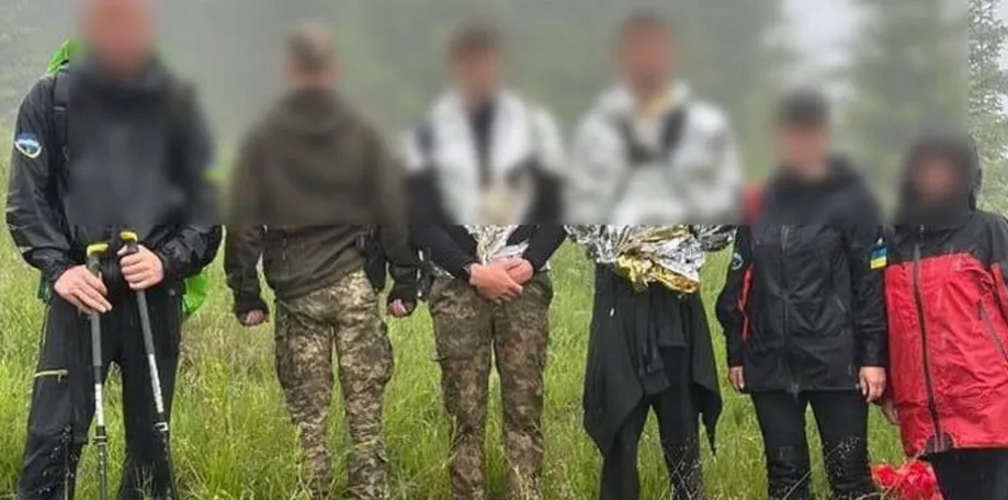 Уклонисты пытались бежать в Румынию, но заблудились: пришлось вызывать спасателей