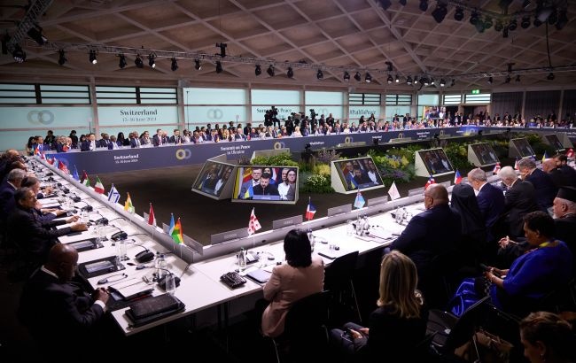 Две страны отозвали свои подписи под совместным коммюнике после саммита мира