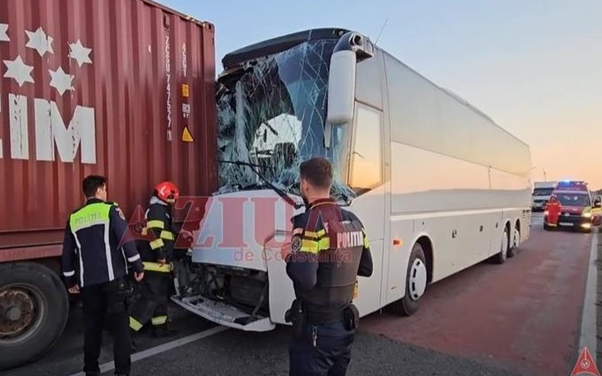 Автобус с украинскими детьми попал в ДТП в Румынии, есть пострадавшие