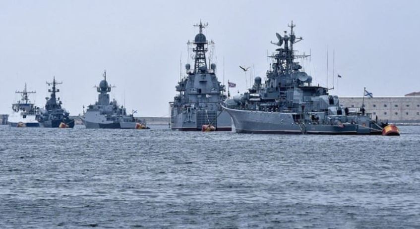 Можно найти метод: эксперт объяснил, как нивелировать попытку РФ спрятать корабли в Азовском море