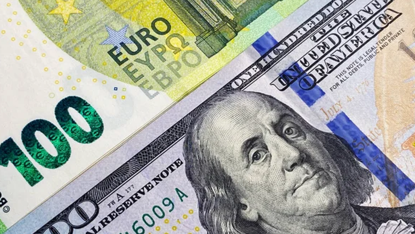 Сколько стоят доллар и евро 1 июля: какой курс в обменниках