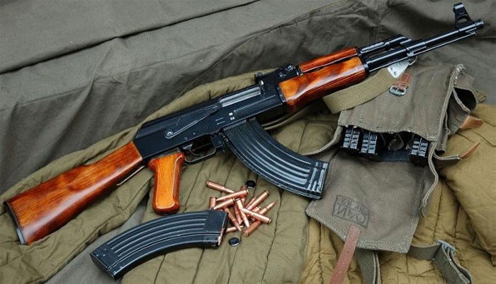 В Одесі дівчина застрелила військового з автомата: що вже відомо про трагедію