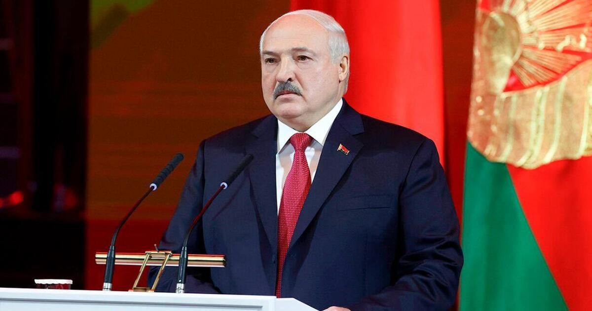 Лукашенко заявил о "росте напряженности" на границе с Украиной