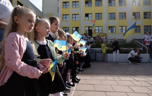 В некоторых регионах Украины школы начнут учебный год уже в августе