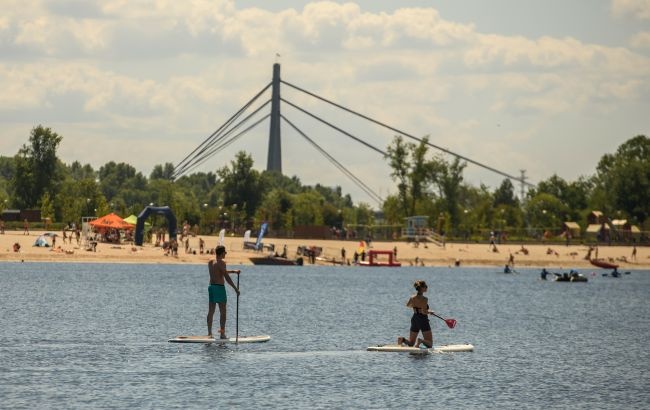 У Києві температура води у Дніпрі перевищила рекордні показники