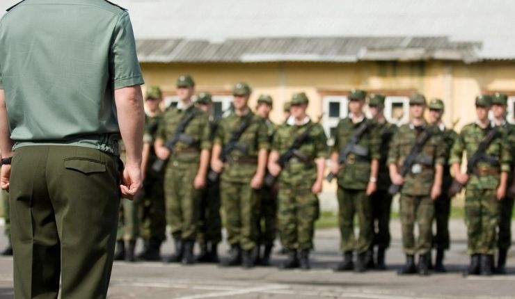 Пленных российских срочников содержат как в "пионерском лагере", - СМИ