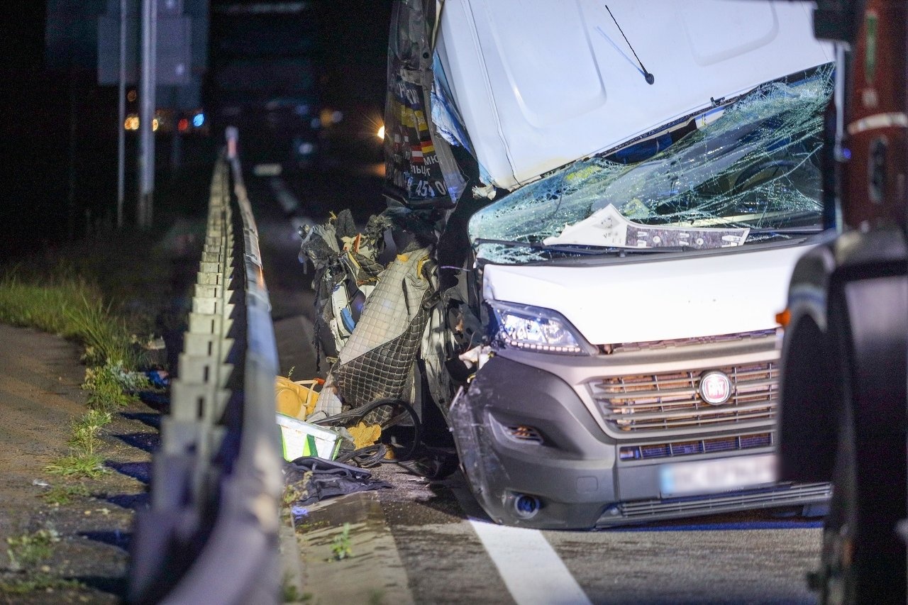 На кордоні з Польщею автобус із українцями потрапив у ДТП, є загиблі