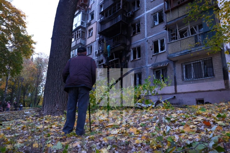 Атака Києва ударними дронами: пошкоджено багатоповерхівку