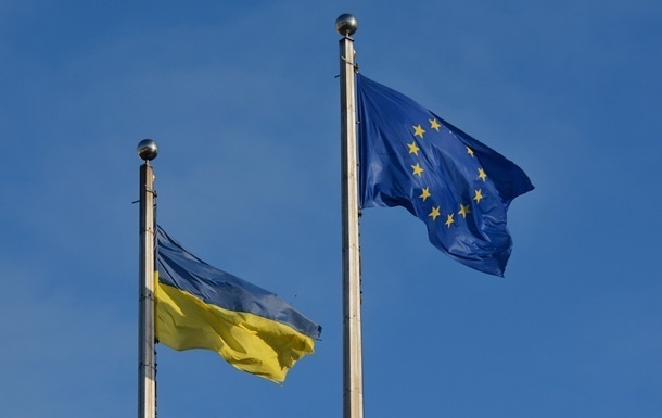 ЕС вынужден пока медлить с евроинтеграцией Украины, - Financial Times