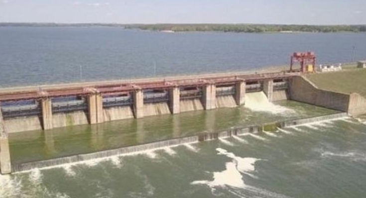 Оккупанты взорвали дамбу Кураховского водохранилища: вода подступает к селам