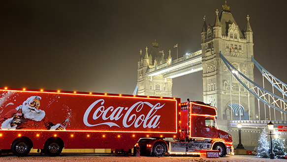 Культовую рождественскую рекламу Coca-Cola обновили с помощью ИИ