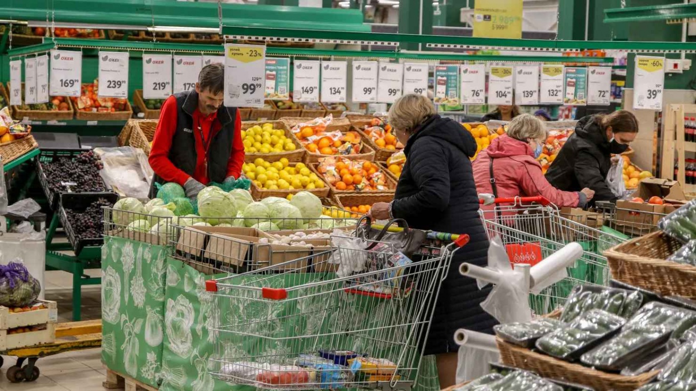 Цены на продукты в РФ стремительно растут, - CNBC