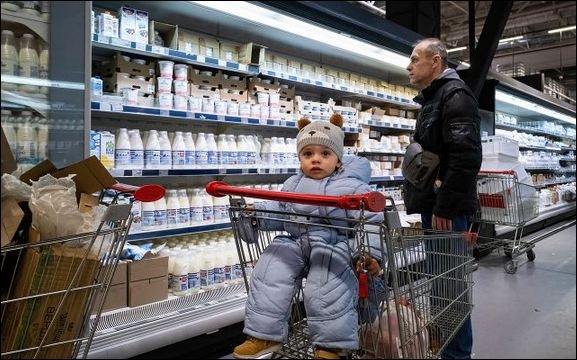 Ціни зросли на 44%: які продукти подорожчали найбільше