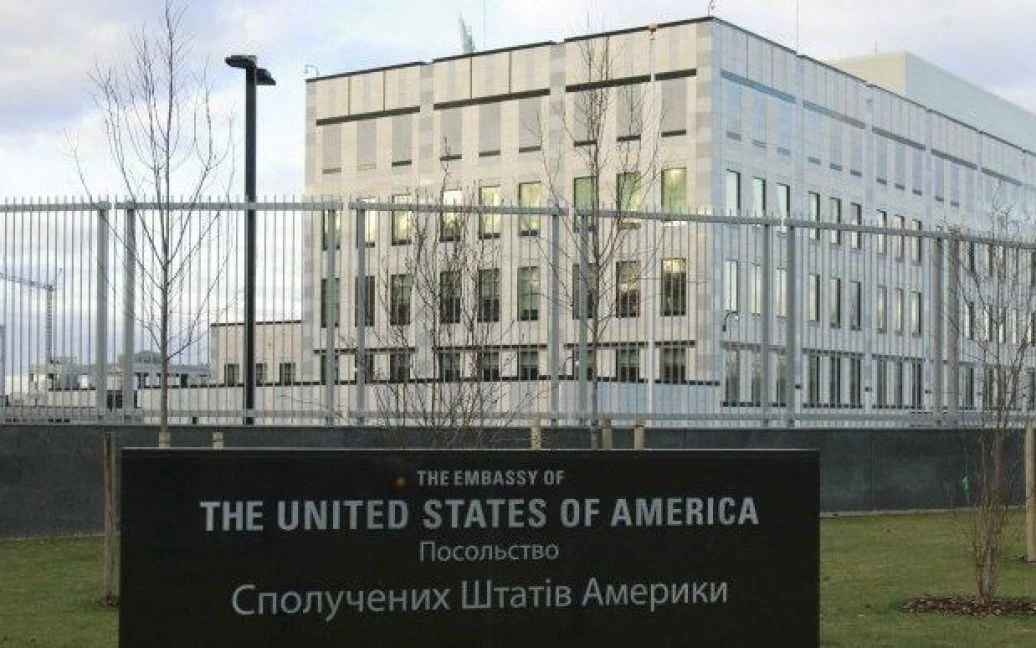 Посольство США выпустило новое предупреждение о повышенной опасности воздушных ударов по Украине