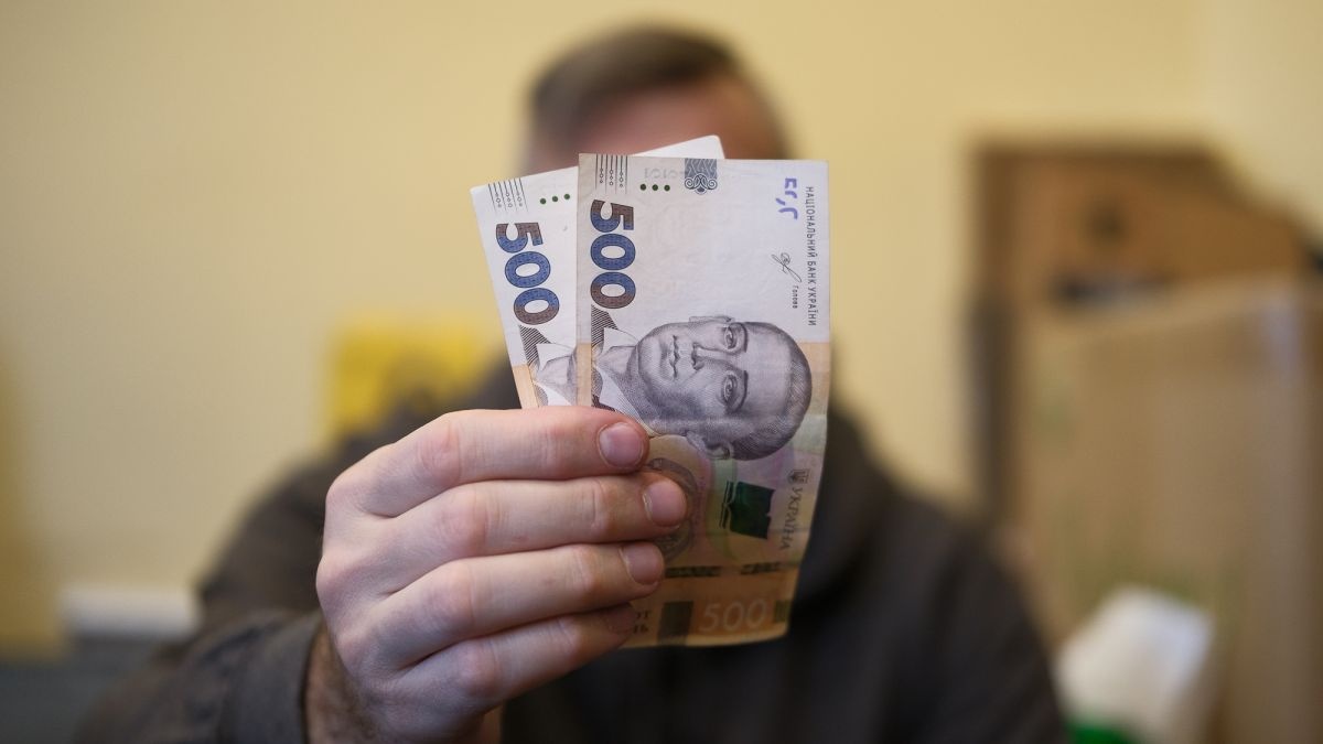 Як власникам кнопкових телефонів отримати "тисячу Зеленського": інструкція