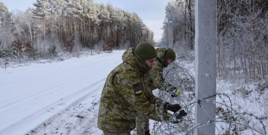 Зеленський вніс до Ради законопроєкти про продовження воєнного стану й мобілізації