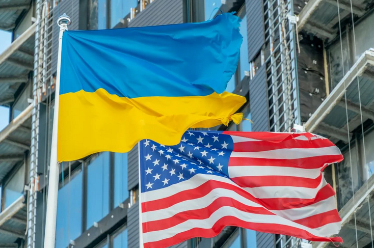 Почему Украина должна уступить давлению США: объяснение политолога