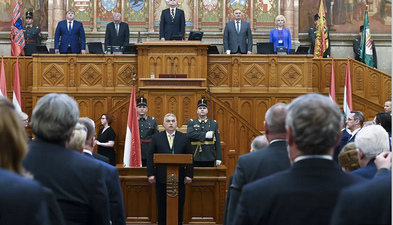 Виступ Орбана зірвали його ж антиросійською промовою 18-річної давності