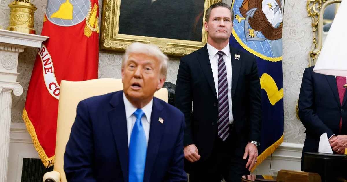 В The Atlantic объяснили, почему Уолтц долго не продержался в команде Трампа