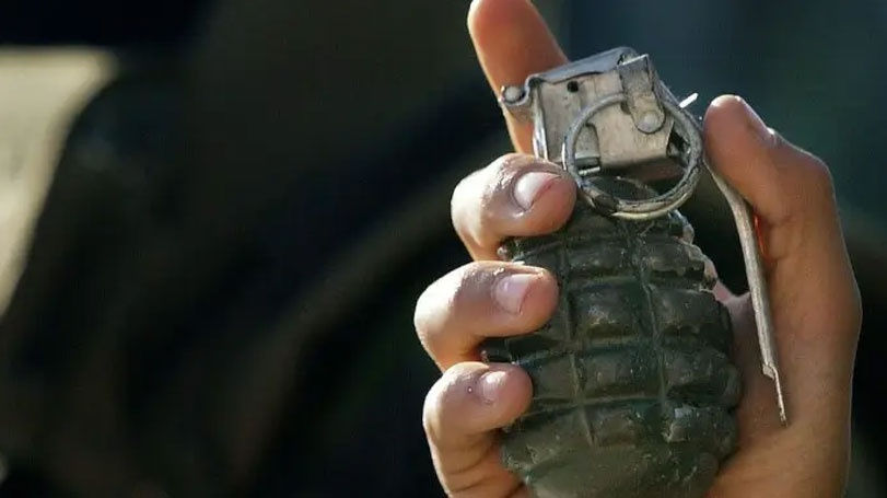 В квартире одного из домов Киева ночью взорвали гранату, есть пострадавший