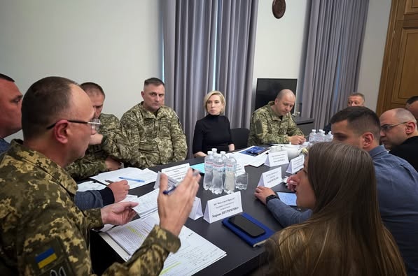 В Офісі Президента вирішили готувати до війни все цивільне населення країни, - Верещук