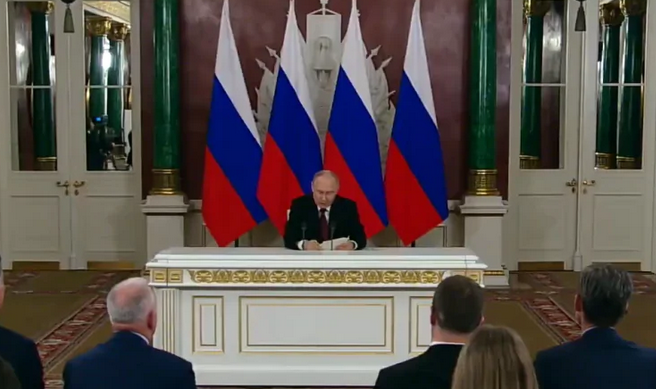Путин хочет возобновления переговоров о капитуляции Украины, - журналист Гармаш