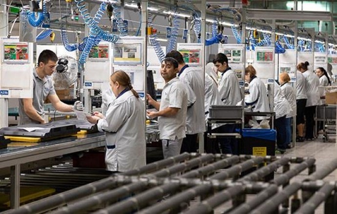 Работа в Польше: кого берут на большие зарплаты в 2025 году