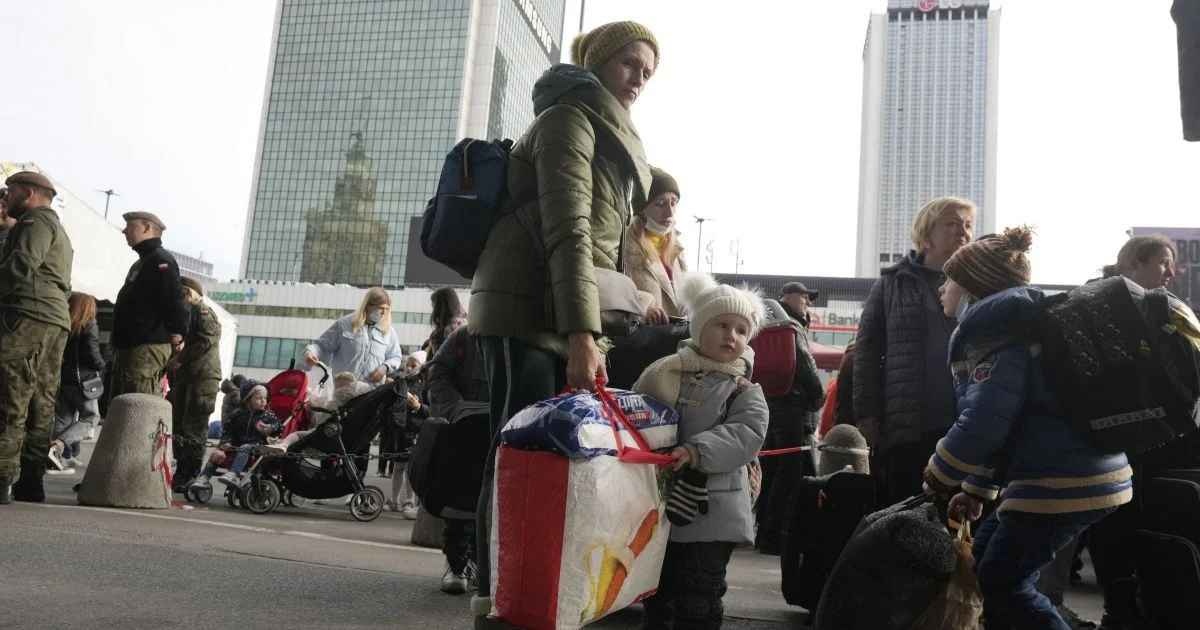 Після виборів у Польщі для українських біженців будуть зміни, - тимчасовий повірений