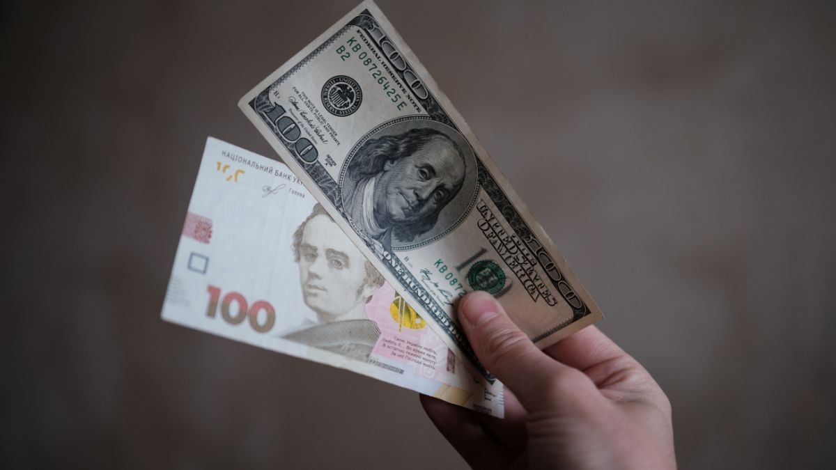 Курс доллара: сколько будет стоить валюта до конца лета