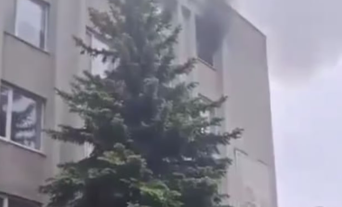 В Виннице вспыхнул пожар в здании ТЦК