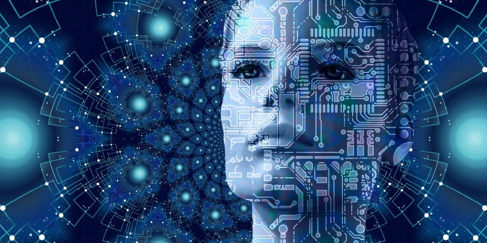 Искусственный интеллект в первую очередь заменяет женщин на рабочих местах