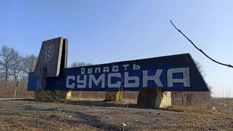 На Сумском направлении враг накопил 50 тысяч военных, - Зеленский