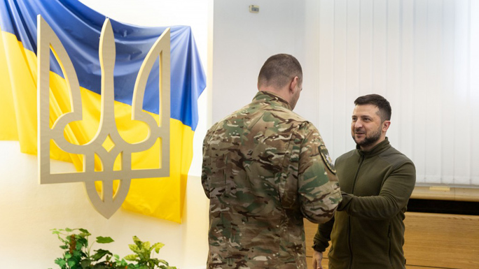 Зеленский наградил 865 военнослужащих