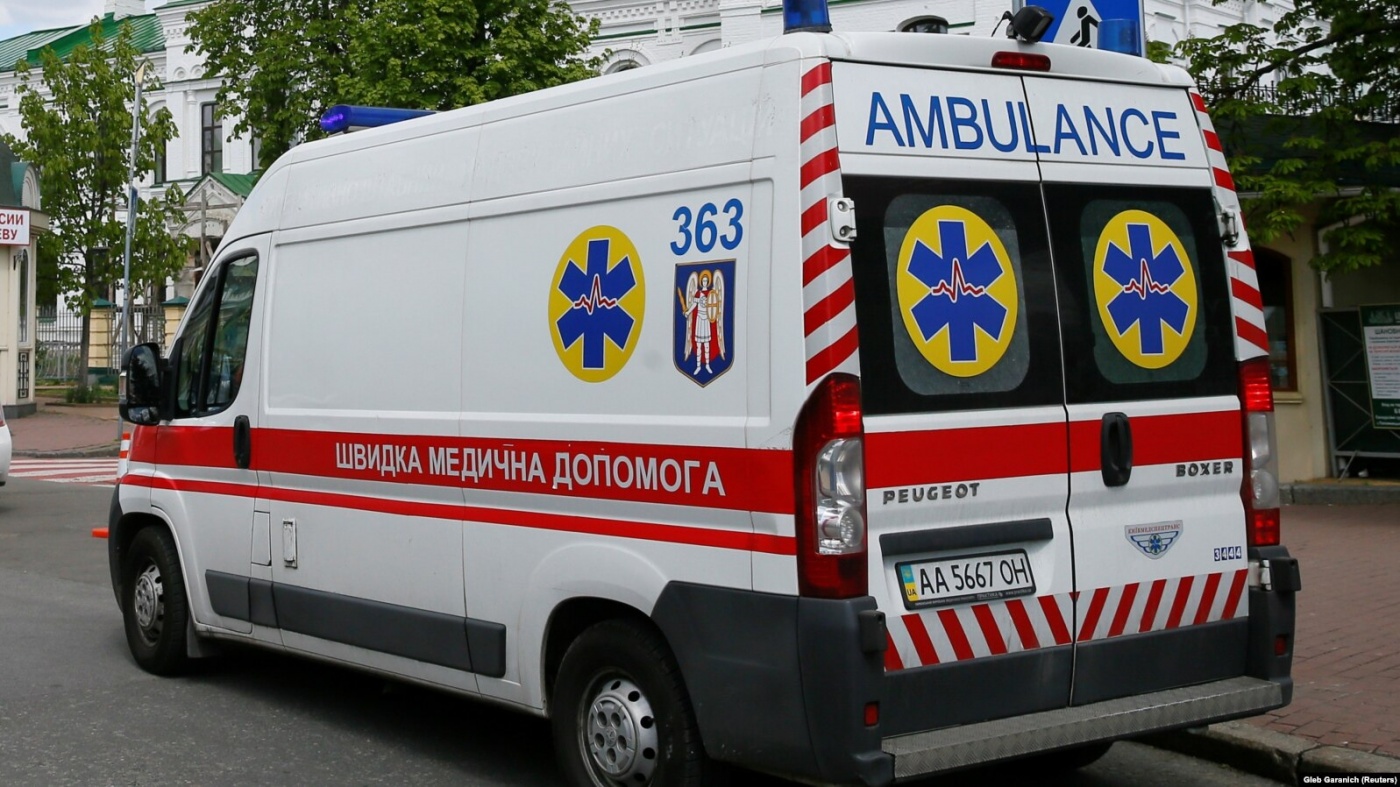 У Хмельницькому чоловік вистрибнув із вікна ТЦК
