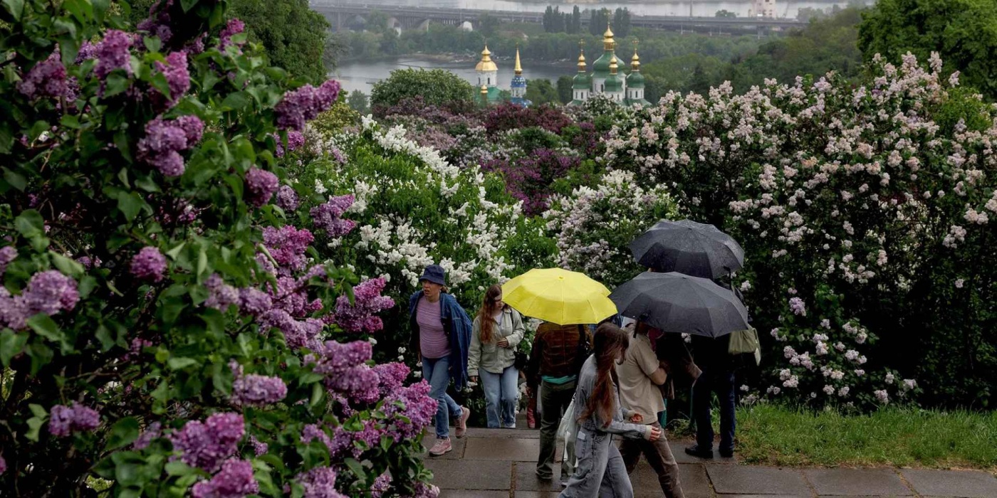 Погода будет неустойчивой и холодной: прогноз синоптиков до конца недели