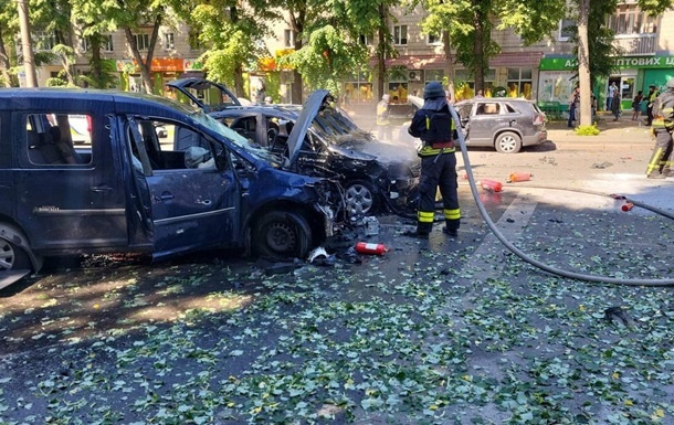 Россияне обстреляли Сумы из РСЗО: два человека погибли и около 20 получили ранения