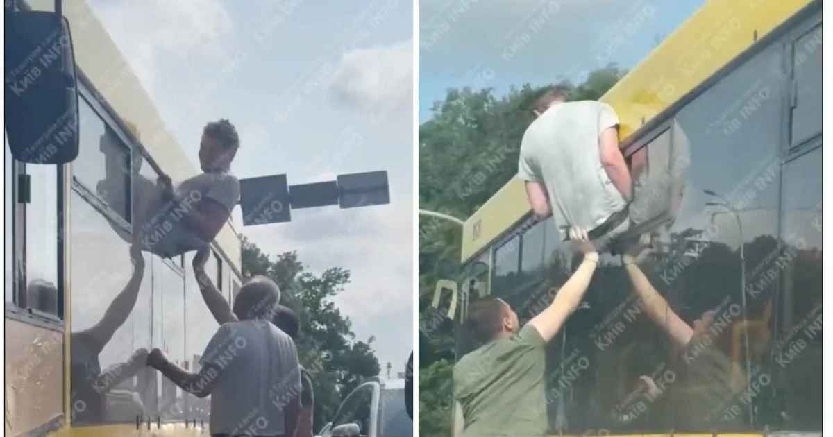 В Киеве мужчина застрял в окне автобуса, убегая от "бусификаторов"