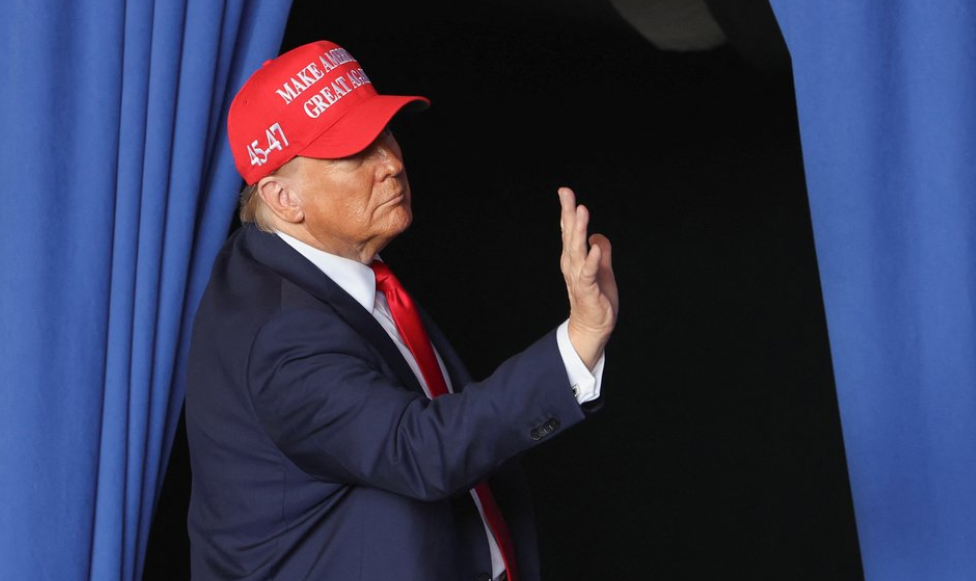 Применю, если это будет необходимо, -  Трамп о санкциях против России