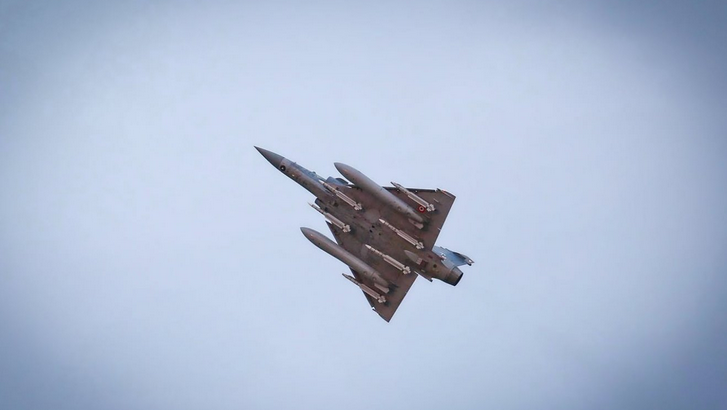 F-16 міг збити російський Су-35 ракетою з першого пуску – Defense Express