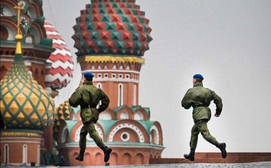 Росія накопичує резерви для іншої війни: експерт вказав на близьку небезпеку
