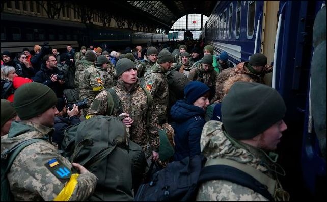 Мобілізація переселенців: кого можуть призвати цього літа