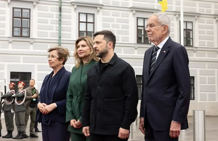 Росіяни пропонували обмінювати викрадених українських дітей на їхніх військових — Зеленський