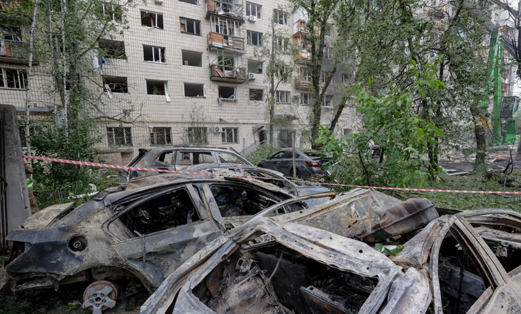 З-під завалів зруйнованого будинку в Києві дістали тіла п’яти загиблих, - КМВА