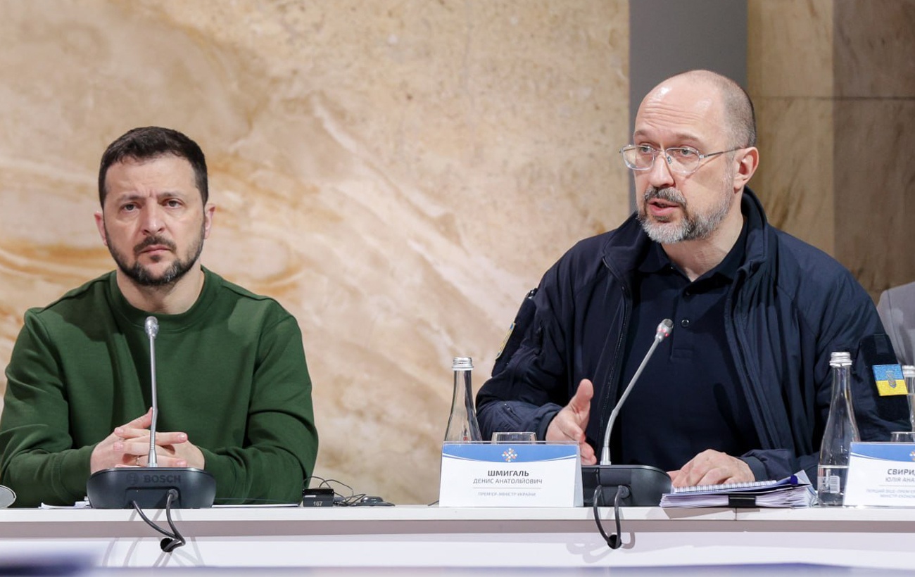 Чергова серія «прем'єріади»: чому в Україні знову заговорили про зміну уряду