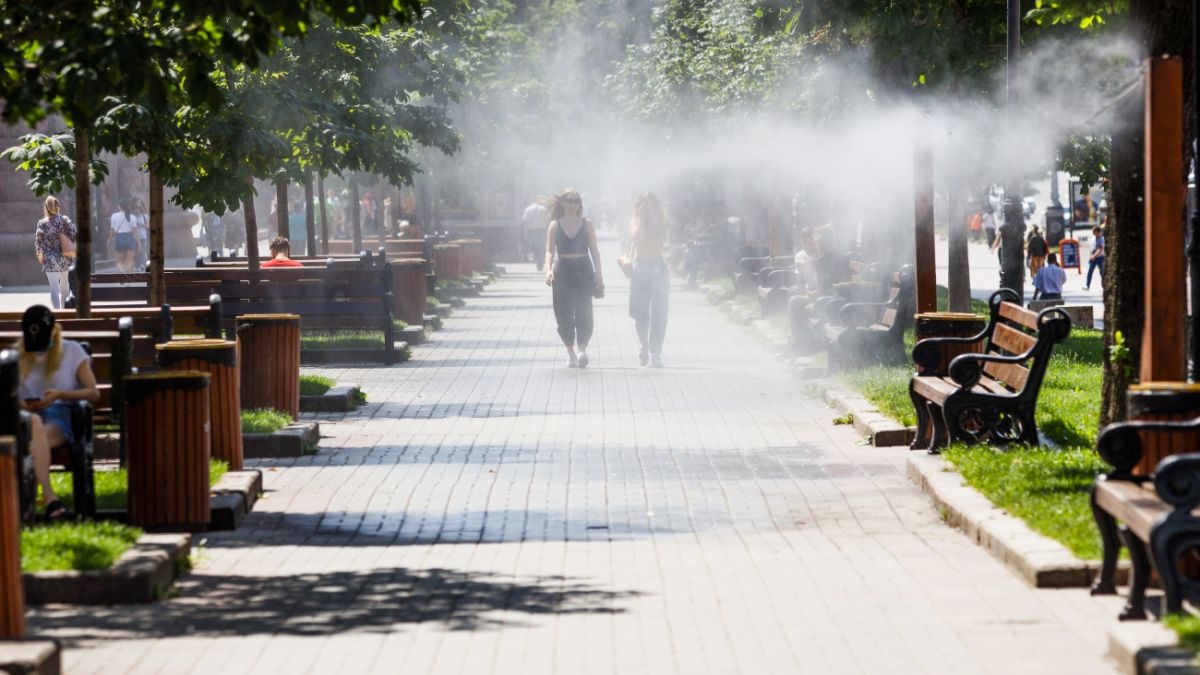Жара из Африки раскалит Украину до +39°: в какие дни будет особенно знойно