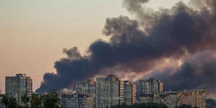Киев в дыму: как обстрелы РФ уничтожают здоровье горожан