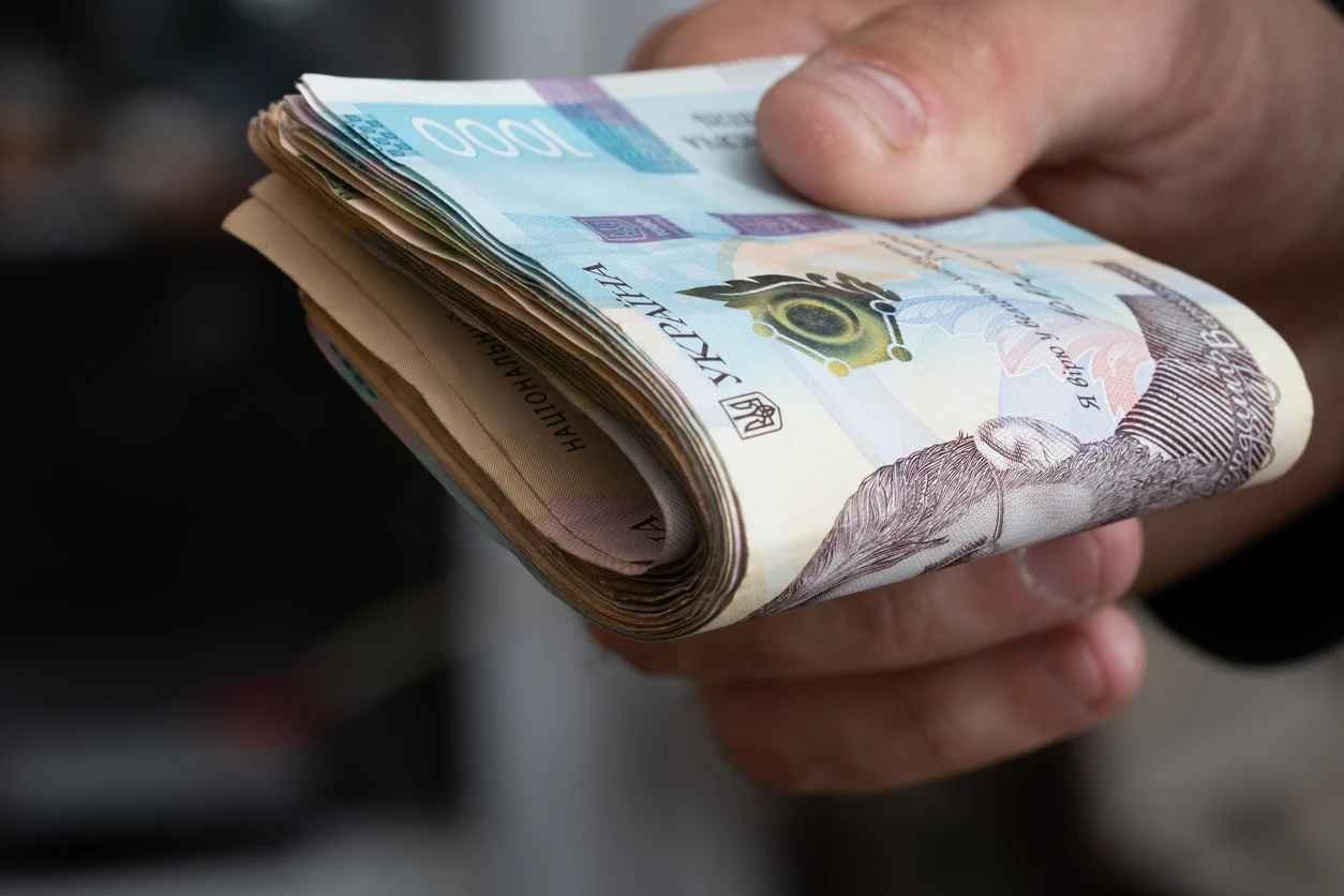 У ПФУ уточнили, скільки українців отримують понад 10 тисяч гривень пенсії