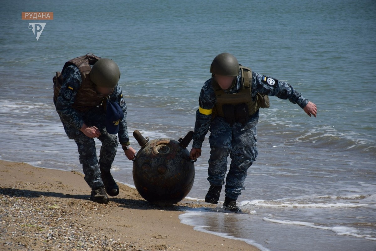 У ВМС ЗСУ розповіли, скільки років знадобиться для розмінування акваторії Чорного моря